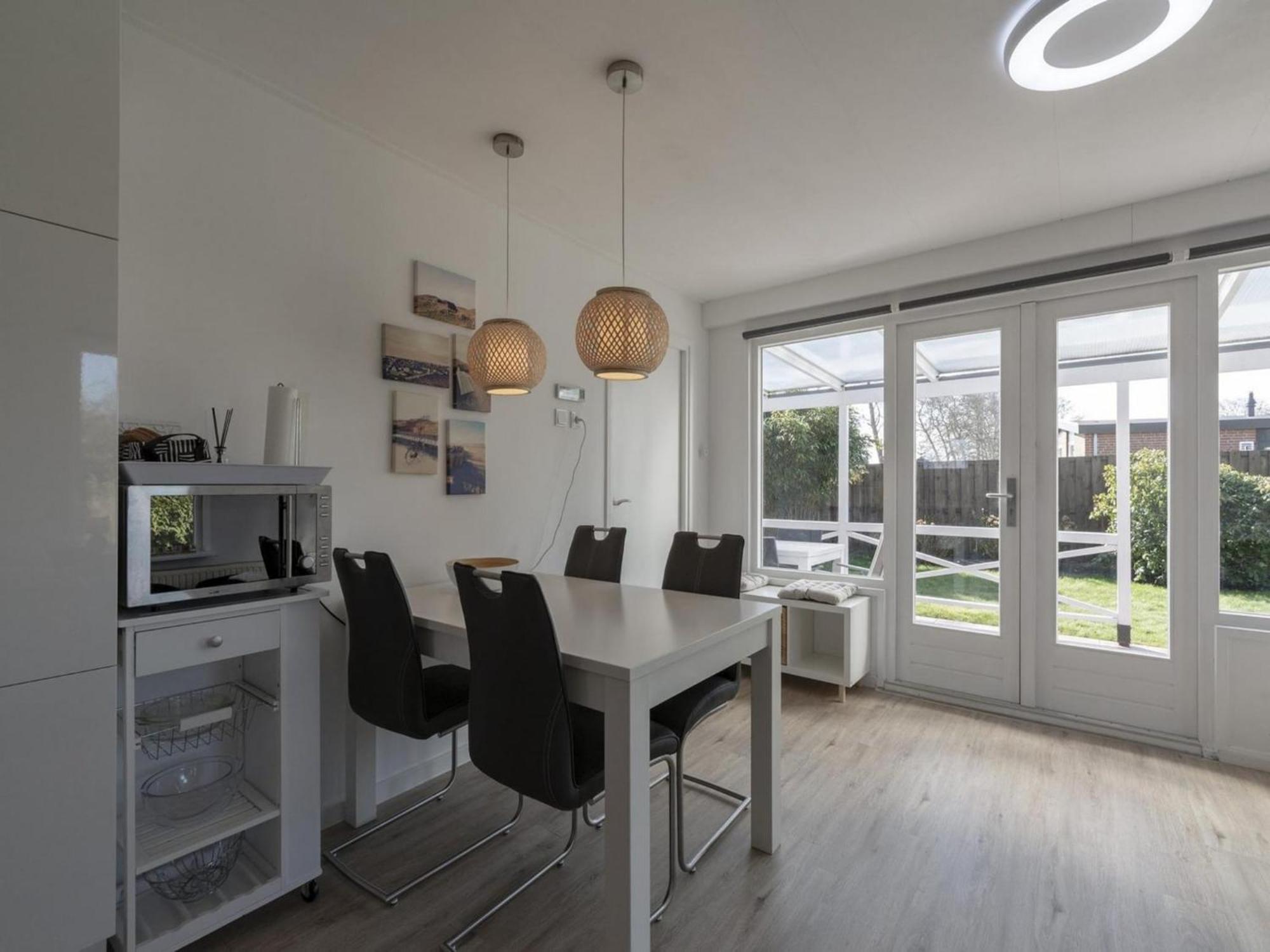 Modern Holiday Home With Large Garden Sint Maartensvlotbrug Exteriér fotografie